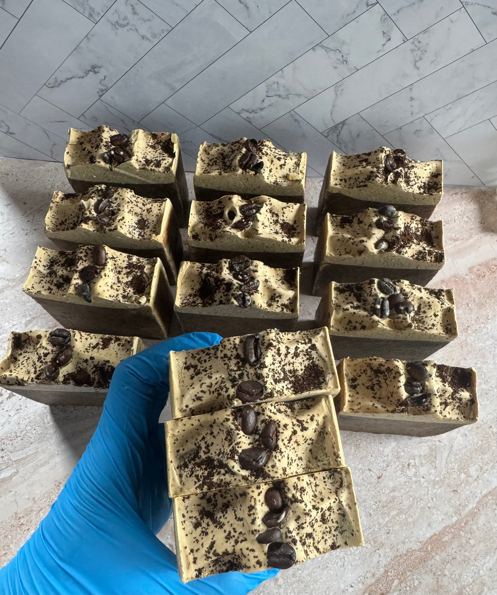 Coffee Scrub – Exfoliating Soap ☕🤎